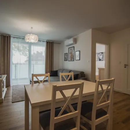 Apartamento Przy Dworku Człuchów